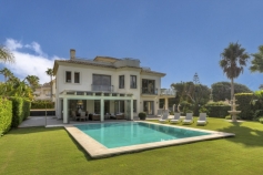 Villa Marbella East € 4.250.000,-